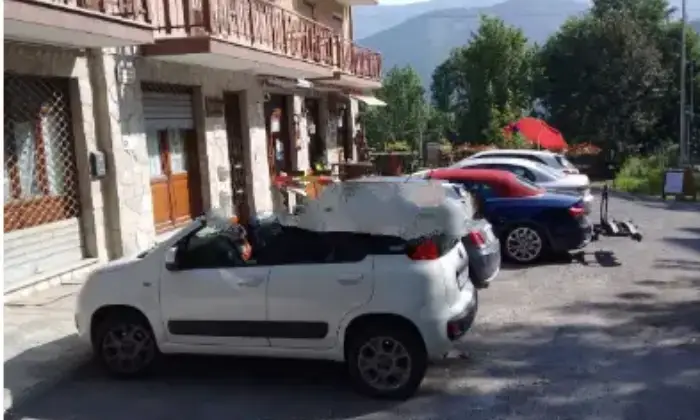 Rexer-Limone-Piemonte-Vendesi-appartamento-in-corso-Nizza-a-Limone-Piemonte-Terrazzo
