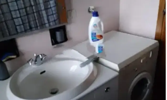 Rexer-Limone-Piemonte-Vendesi-appartamento-in-corso-Nizza-a-Limone-Piemonte-Bagno