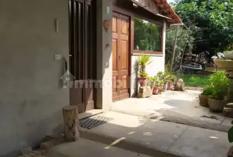 Rexer-Volpeglino-Colline-tortonesi-Casa-indipendente-con-orto-Giardino