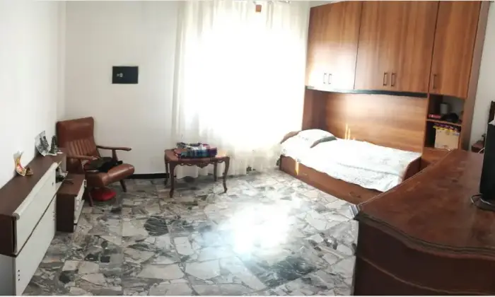 Rexer-Novi-Ligure-Quadrilocale-in-vendita-in-via-Giuseppe-Verdi-a-Novi-Ligure-CameraDaLetto