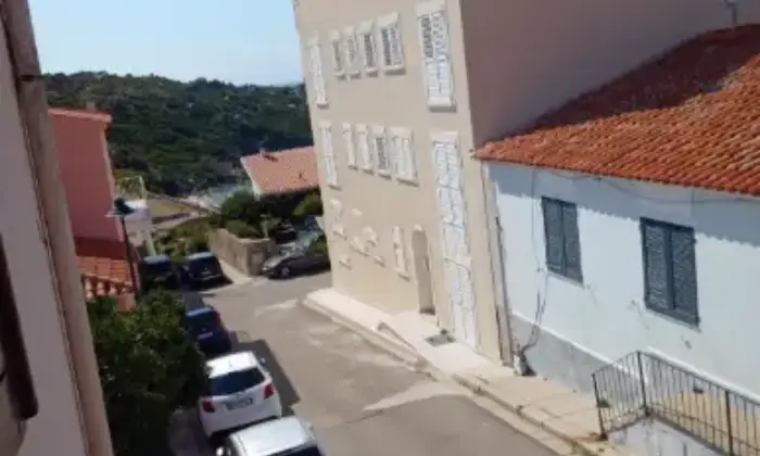 Rexer-Santa-Teresa-Gallura-Trilocale-in-vendita-in-via-Sonnino-Santa-Teresa-Gallura-Garage