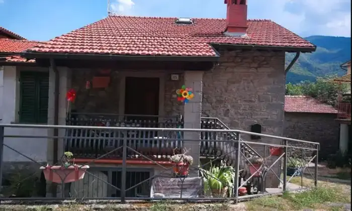 Rexer-Castel-San-Niccol-Graziosa-casa-in-pietra-in-localit-CETICA-a-Castel-San-Niccol-Terrazzo