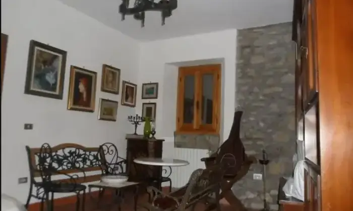 Rexer-Castel-San-Niccol-Graziosa-casa-in-pietra-in-localit-CETICA-a-Castel-San-Niccol-Salone