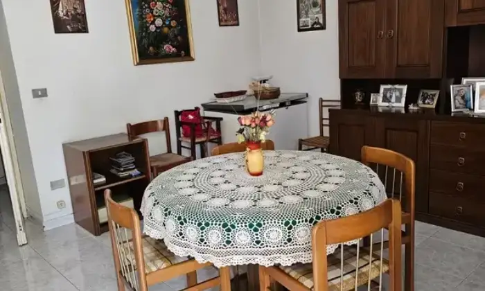 Rexer-CastellAzzara-Vendesi-appartamento-luminoso-Cucina