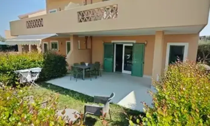 Rexer-Isola-di-Capo-Rizzuto-Casa-villetta-le-Castella-Giardino