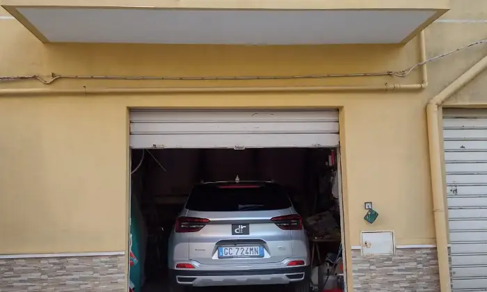 Rexer-Mussomeli-Vendesi-box-singolo-a-Mussomeli-CL-Garage