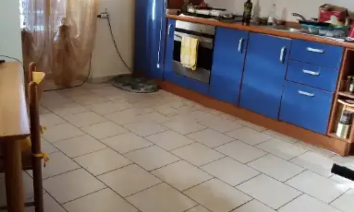 Rexer-Cuasso-al-Monte-Casa-di-paese-in-vendita-a-Cuasso-al-Monte-Cucina
