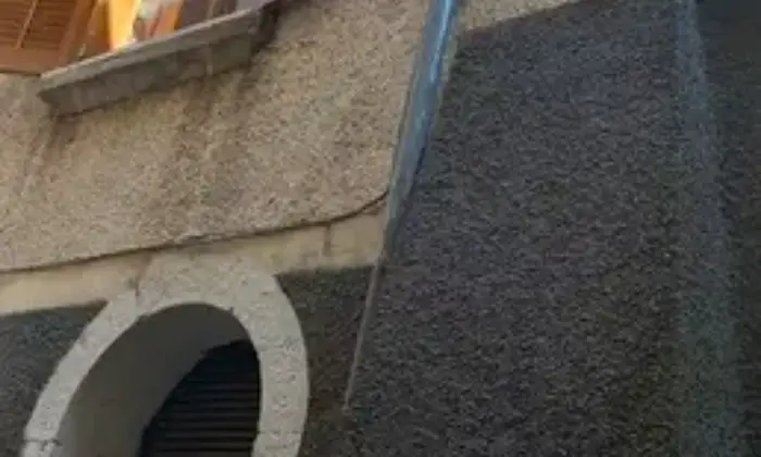 Rexer-Bagnoli-Irpino-Vendesi-casa-indipendente-a-Bagnoli-Irpino-AV-Facciata