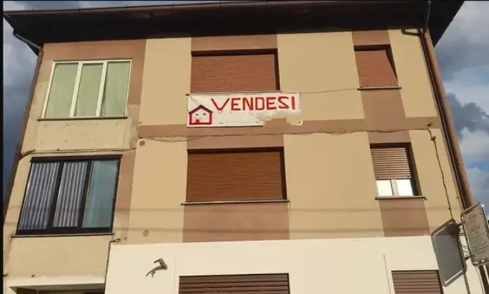 Rexer-Dongo-Appartamento-vista-lago-in-vendita-a-Dongo-Terrazzo