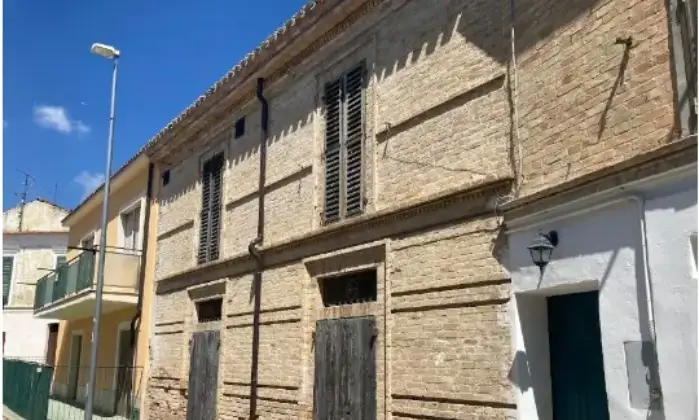 Rexer-Citt-SantAngelo-Casa-di-paese-in-via-della-Fonte-Vecchia-Citt-SantAngelo-Altro