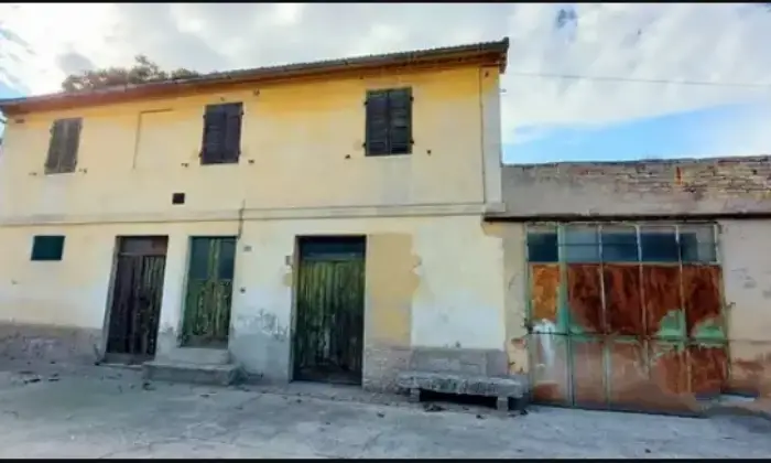Rexer-Montefelcino-Vendesi-casa-indipendente-con-terreno-a-MONTEFELCINO-Altro