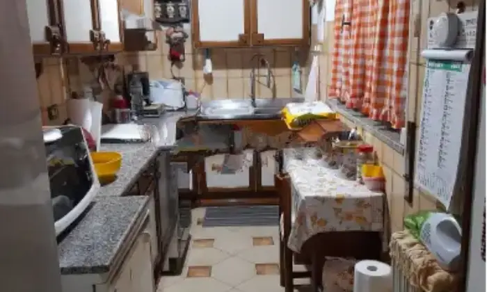 Rexer-Gonnesa-Vendesi-casa-indipendente-a-GONNESA-SU-Cucina