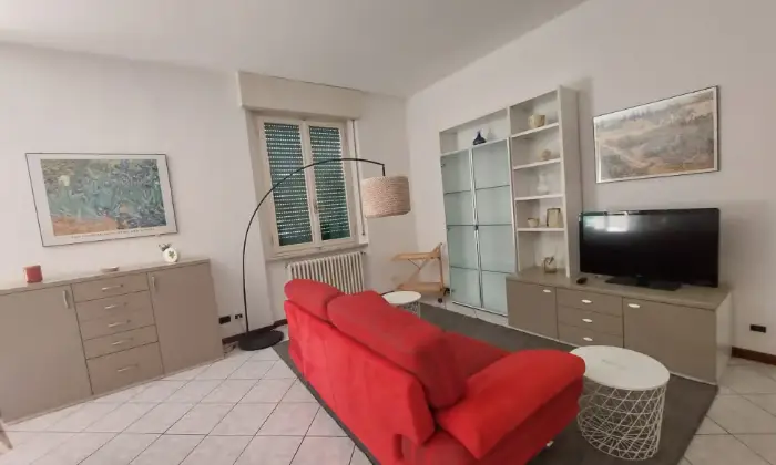Rexer-Poggibonsi-Appartamento-ristrutturato-zona-centrale-affittata-sino-a-febbraio-Altro