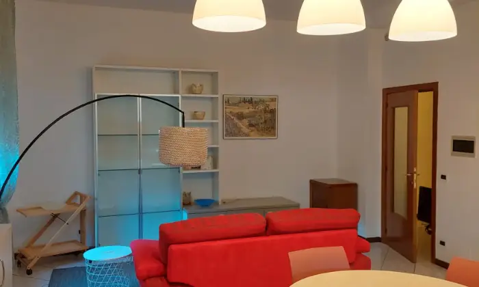 Rexer-Poggibonsi-Appartamento-ristrutturato-zona-centrale-affittata-sino-a-febbraio-Salone