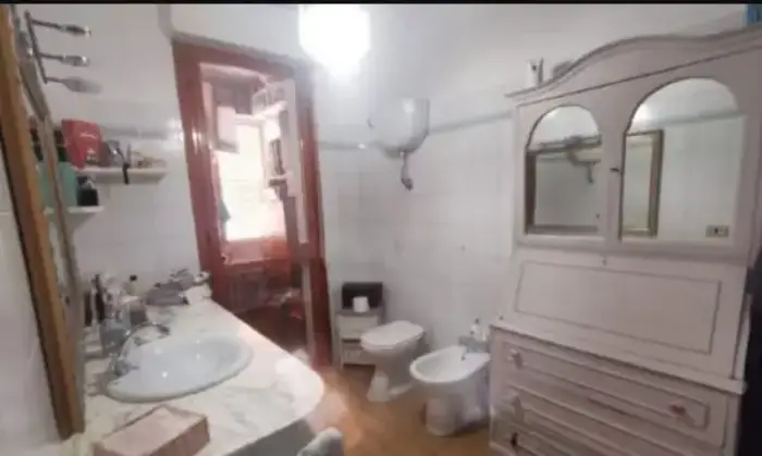 Rexer-Piombino-Appartamento-in-vendita-a-Piombino-Bagno