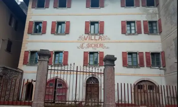 Rexer-Stenico-Edificio-storico-in-vendita-in-via-Sicheri-a-Stenico-Altro