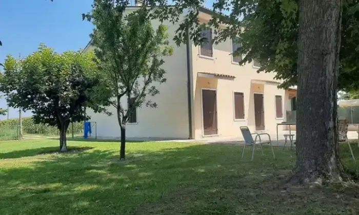 Rexer-Zimella-Vendesi-casa-bifamiliare-pi-terreno-e-giardini-a-ZIMELLA-Giardino