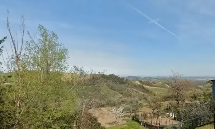 Rexer-Montebello-di-Bertona-Casa-con-giardino-a-Montebello-di-Bertona-Terrazzo