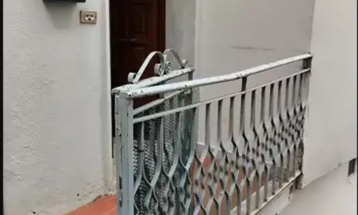 Rexer-Avigliano-Appartamento-in-vendita-in-via-Ricciotti-Garibaldi-ad-Avigliano-Garage