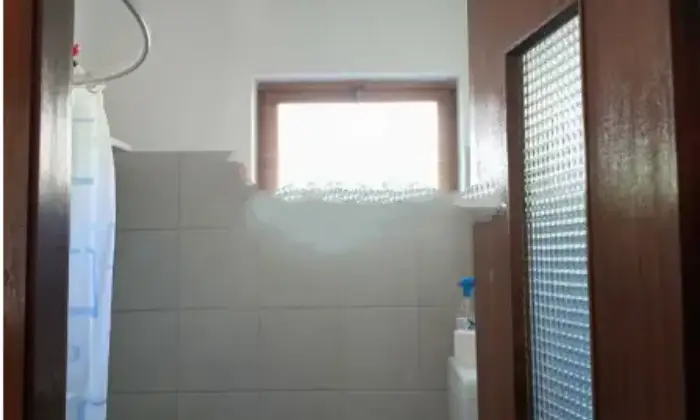 Rexer-Santo-Stefano-dAveto-Vendesi-appartamento-in-via-Guglielmo-Marconi-a-Santo-Stefano-dAveto-Bagno