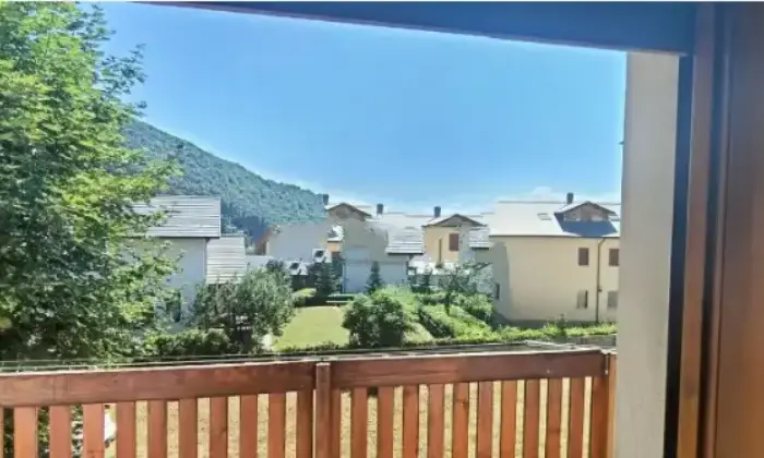 Rexer-Santo-Stefano-dAveto-Vendesi-appartamento-in-via-Guglielmo-Marconi-a-Santo-Stefano-dAveto-Terrazzo