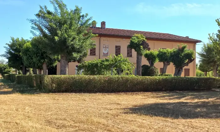 Rexer-Alessandria-Trifam-rist-n-garage-area-verde-terreno-Terrazzo