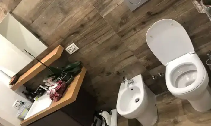 Rexer-Terni-Appartamento-in-Via-delle-Terre-Arnolfe-Terni-Bagno