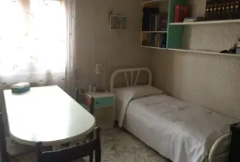 Rexer-Bronte-Appartamento-stagionale-NO-FAMIGLIE-CameraDaLetto