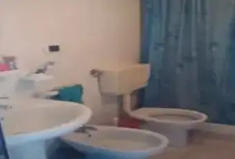 Rexer-Catania-Appartamento-in-Via-Bernardo-Zangh-Catania-Bagno