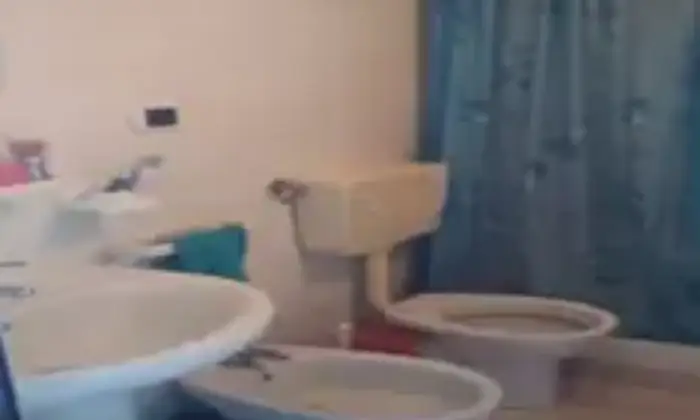 Rexer-Catania-Appartamento-in-Via-Bernardo-Zangh-Catania-Bagno