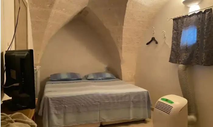 Rexer-Latiano-Villa-Casa-indipendente-in-Contrada-Minigardo-Oria-CameraDaLetto