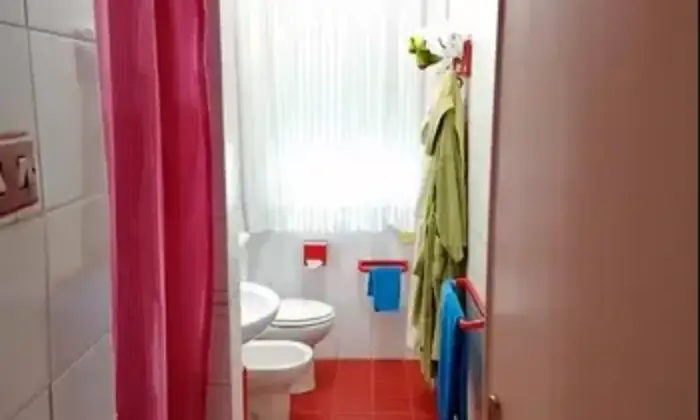 Rexer-Caltanissetta-Appartamento-grande-con-locali-in-vendita-a-CALTANISSETTA-CL-Bagno