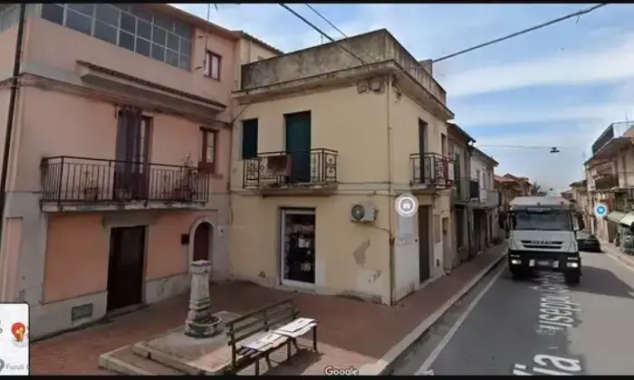 Rexer-Laureana-di-Borrello-Casa-in-vendita-in-via-Giuseppe-Garibaldi-Laureana-di-Borrello-Terrazzo