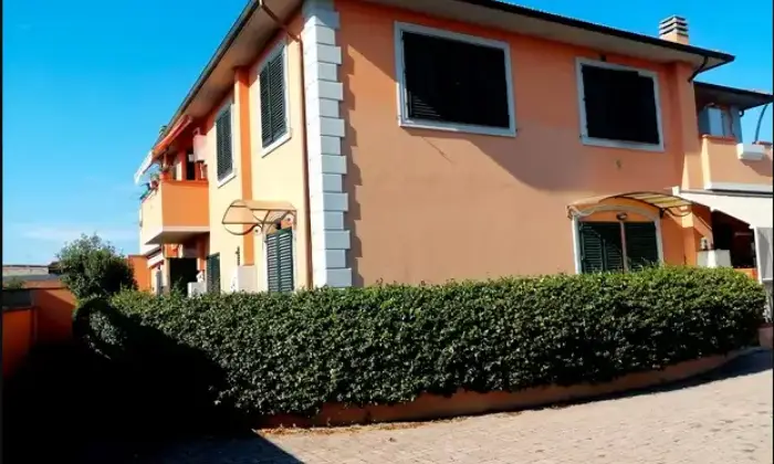 Rexer-Empoli-Bilocale-in-vendita-in-via-Domenico-Bartoloni-ad-Empoli-Terrazzo