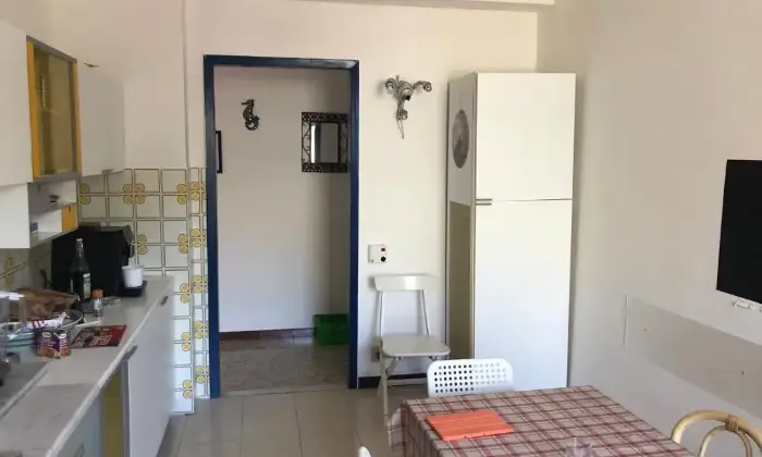 Rexer-Augusta-Appartamento-in-Via-dello-Sport-Augusta-Cucina