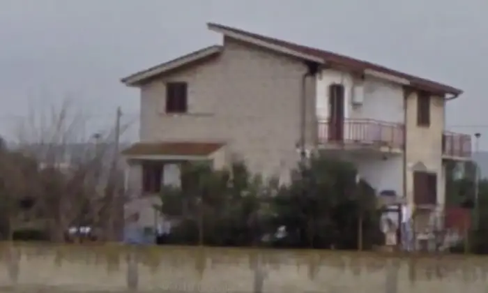 Rexer-Statte-Villa-Casa-indipendente-in-Via-C-A-Badia-Statte-Giardino