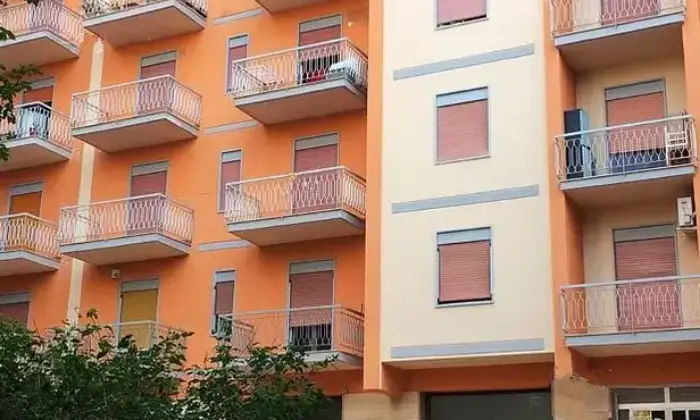 Rexer-Termini-Imerese-Vendesi-appartamento-in-buono-stato-a-Termini-Imerese-PA-Facciata