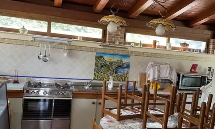 Rexer-Castelbuono-Villa-in-vendita-in-contrada-Vinzeria-Castelbuono-Cucina