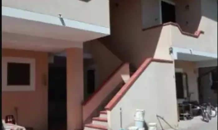 Rexer-Buonabitacolo-Vendesi-appartamento-in-Via-Rio-Freddo-a-BUONABITACOLO-Garage