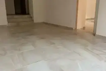Rexer-Castel-San-Giorgio-Negozio-Ufficio-su-strada-principale-Stanza