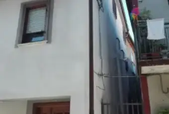 Rexer-Buonabitacolo-Vendesi-caasa-indipendente-in-via-Grancia-a-Buonabitacolo-Altro