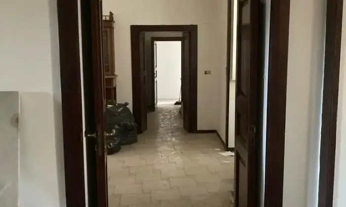 Rexer-Basic-Immobile-da-ristrutturare-buone-condizioni-ALTRO
