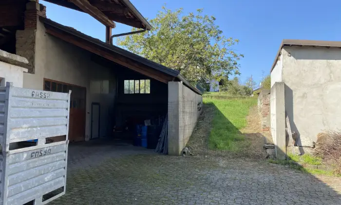 Rexer-Zimone-Casalecascina-in-vendita-in-via-Garibaldi-Zimone-Giardino