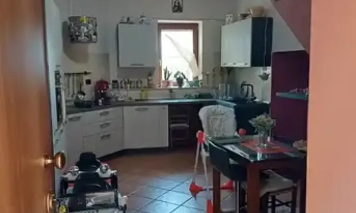Rexer-Bisignano-Vendesi-casa-su-tre-livelli-a-Bisignano-Altro