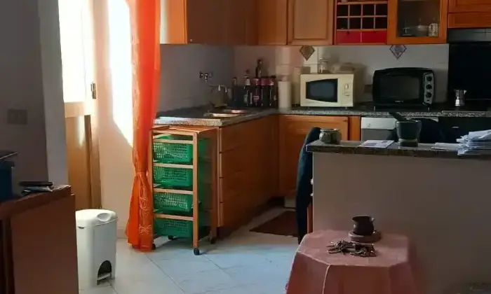 Rexer-Volterra-Appartamento-vicinissimo-al-centro-storico-Cucina
