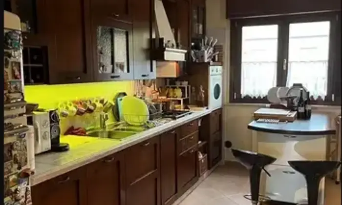 Rexer-Morcone-Villino-a-schiera-in-vendita-in-via-dei-Peligni-a-Morcone-Cucina