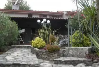 Rexer-Roccagloriosa-Villetta-a-schiera-in-vendita-a-ROCCAGLORIOSA-SA-Giardino