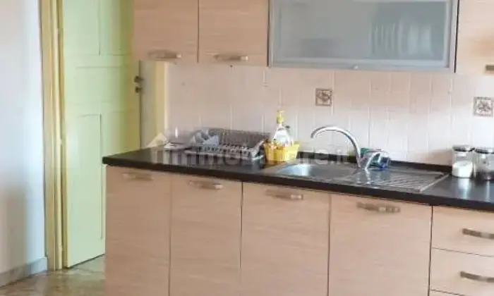 Rexer-Ragusa-Vendesi-appartamento-via-Santissimo-Salvatore-Centro-Ragusa-Cucina