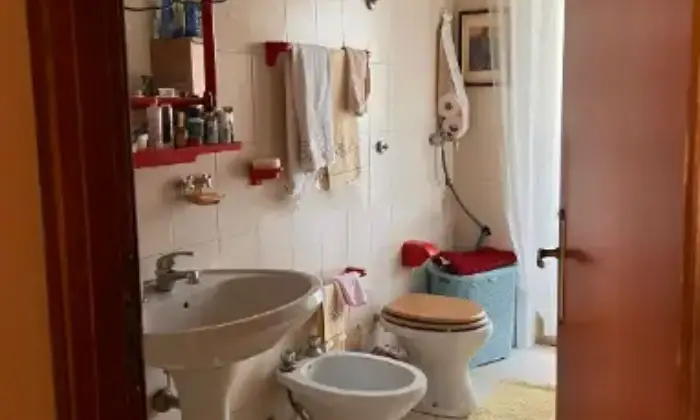 Rexer-Agrigento-Vendesi-appartamento-in-via-Mariano-Rossi-San-Giusipuzzu-Fontanelle-Agrigento-Bagno