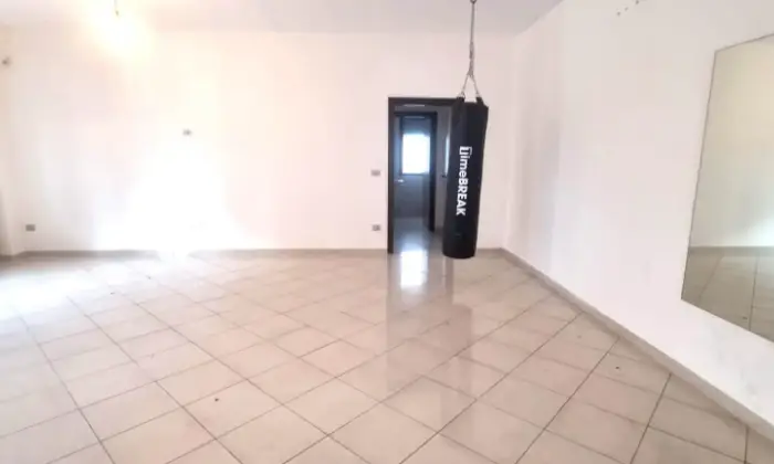 Rexer-Manfredonia-Affitto-a-ManfredoniaFG-locale-commerciale-di-circa-mq-Altro